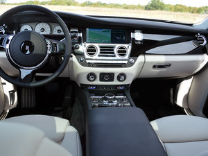 2015Series II ˜ʰ п؅^