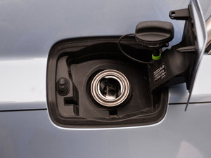 2015Series II L (x)(ji)^