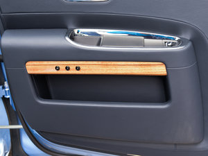 2015Series II L(zhng) g