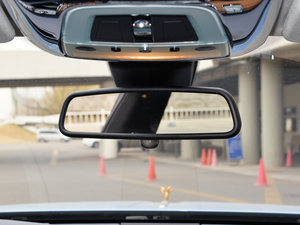 2015Series II L ܇ȺҕR