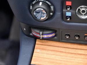 2015Series II L п؅^