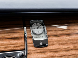 2015Series II L п؅^