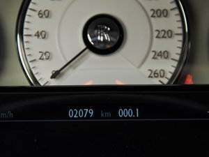 2015Series II L п؅^