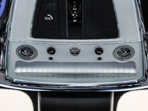 2017Black Badge п؅^