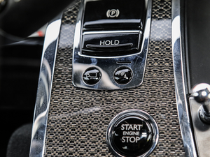 2017Black Badge п؅^