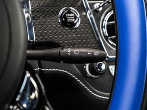 2017Black Badge п؅^