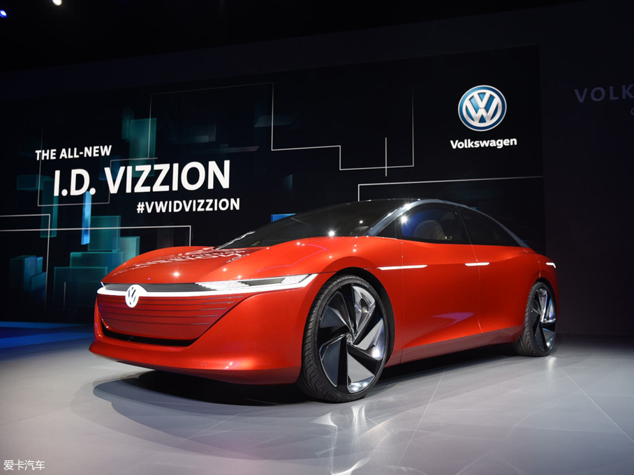 2018���I.D.Vizzion ����܇