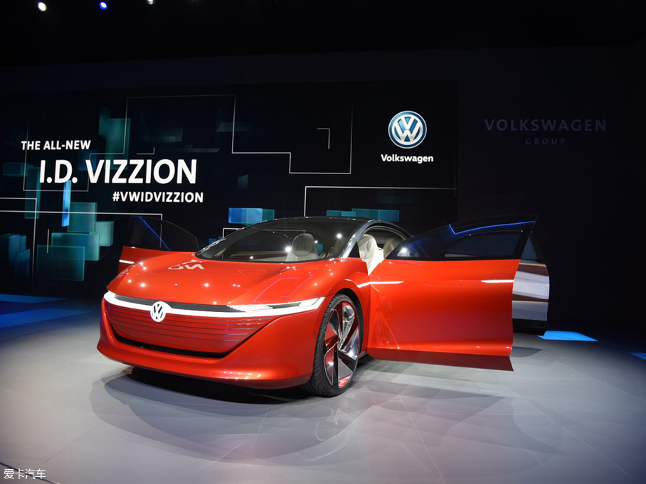 2018���I.D.Vizzion ����܇