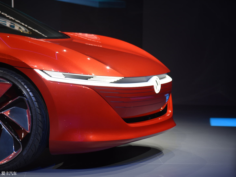 2018���I.D.Vizzion ����܇