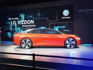 2018�����܇ ���w���^