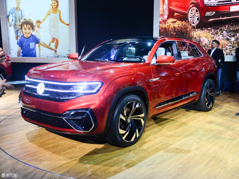 2018Atlas Cross Sport Concept