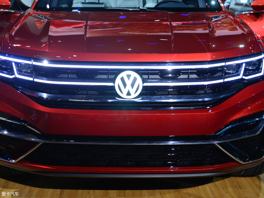 2018Atlas Cross Sport Concept