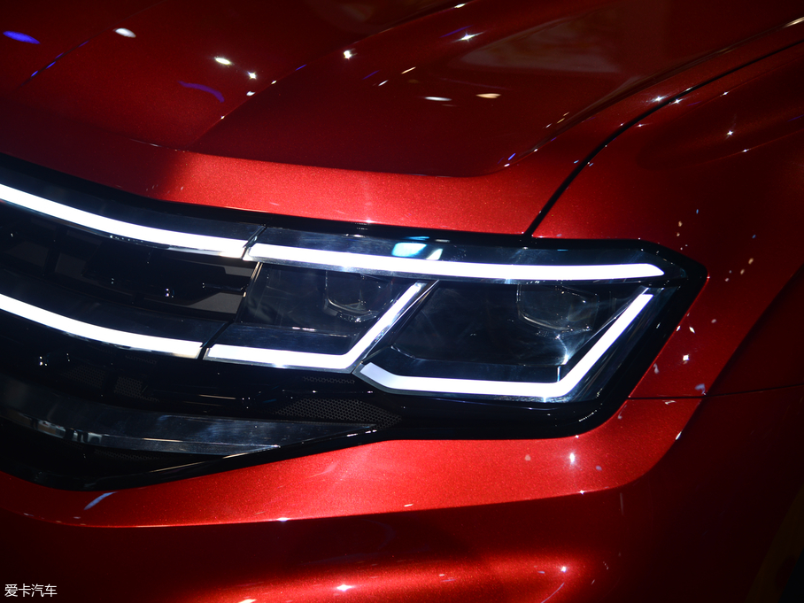 2018Atlas Cross Sport Concept