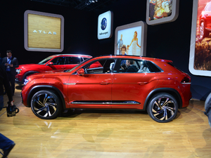 2018Cross Sport Concept w^