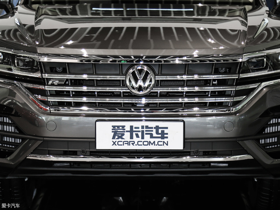 2019款途锐3.0 tsi 锐锋版