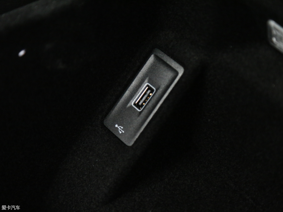 2019;J 2.0TSI J (gu)V