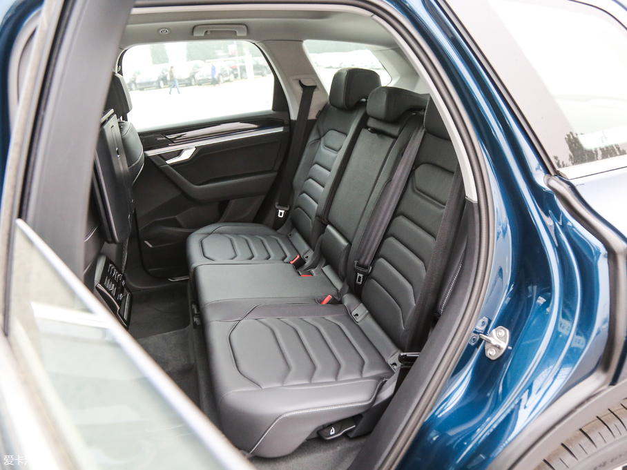 2019;J 2.0TSI J (gu)V