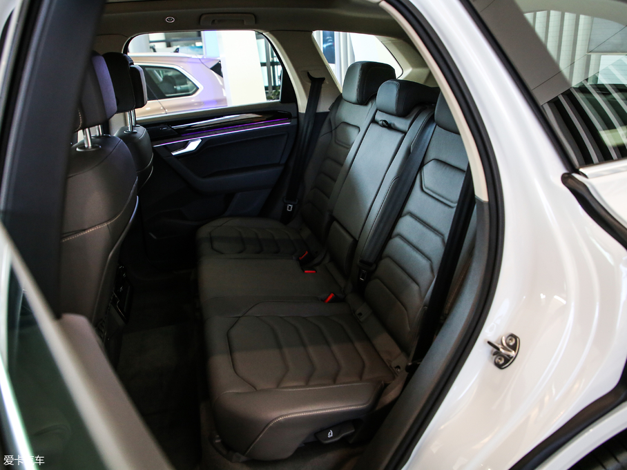 2019;J 3.0TSI Jh (gu)V