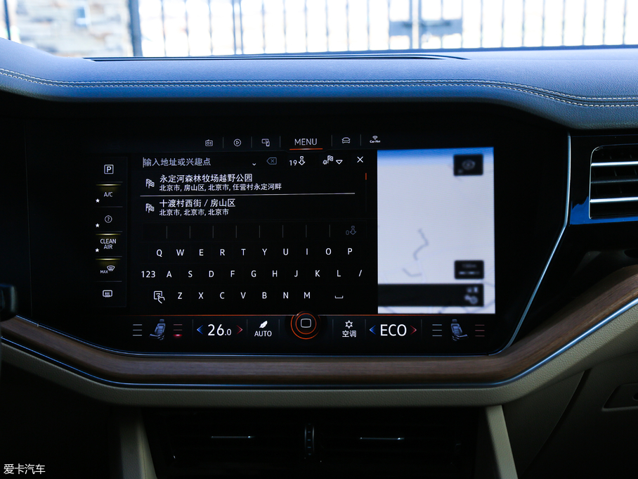 2019;J 3.0TSI Jǰ V