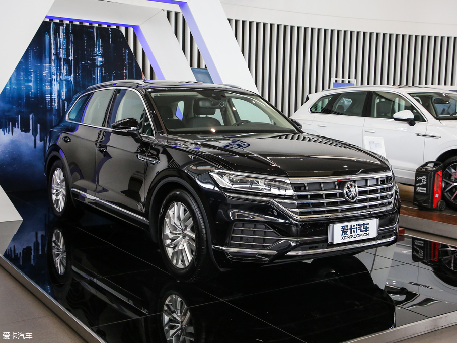 2019;J 2.0TSI J (gu)V