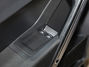 2019180TSI ذ {܇ƅ^	