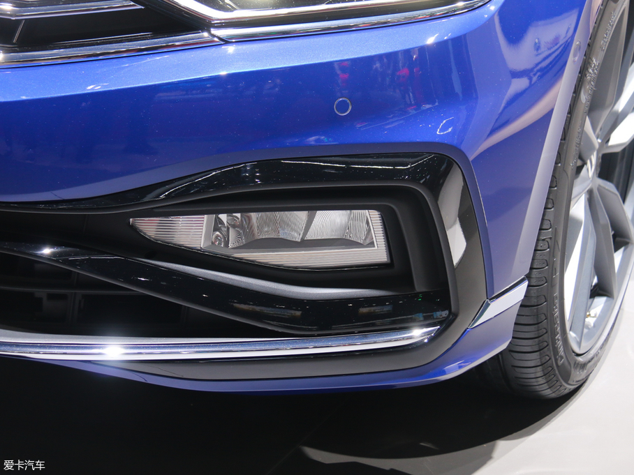 2020��Passat R-Line