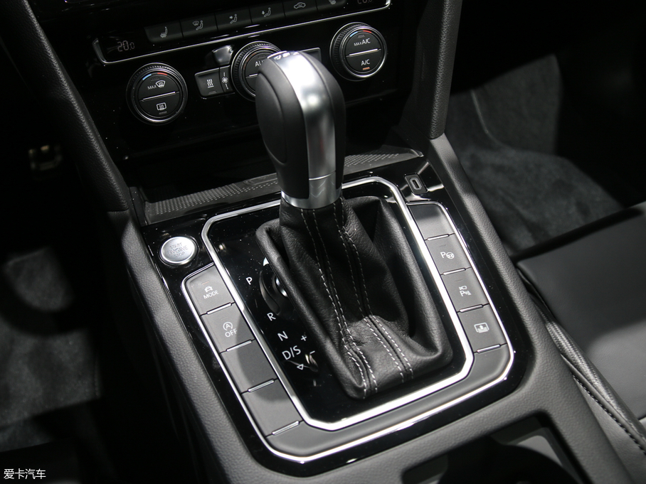 2020��Passat R-Line