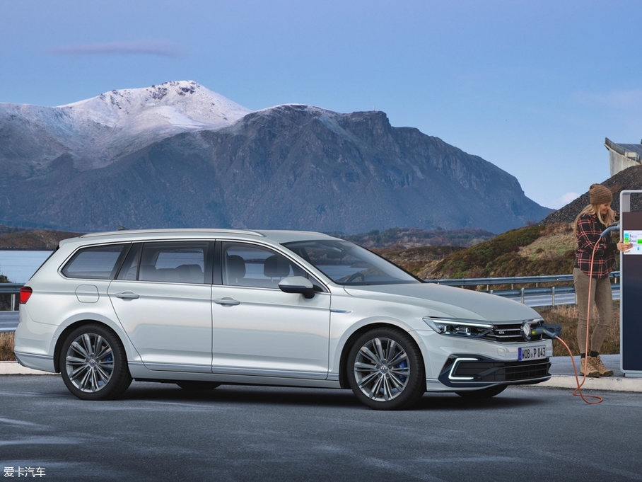 2020��Passat GTE Alltrack