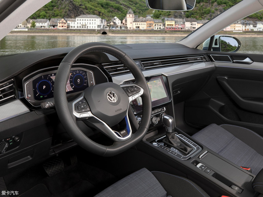 2020��Passat GTE Alltrack