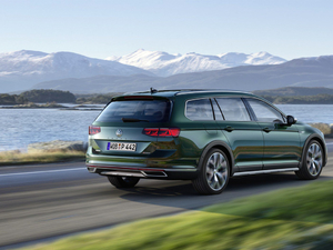 2020��Alltrack ���w���^