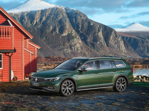 2020��Alltrack ���w���^