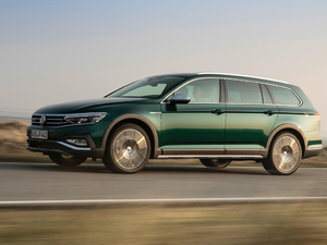 2020��Alltrack ���w���^