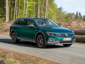 2020��Alltrack ���w���^