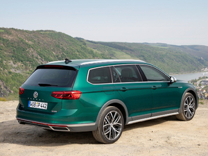 2020��Alltrack ���w���^