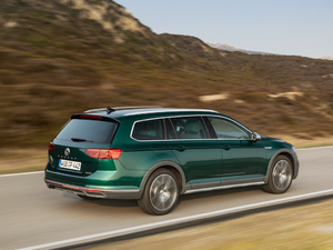 2020��Alltrack ���w���^