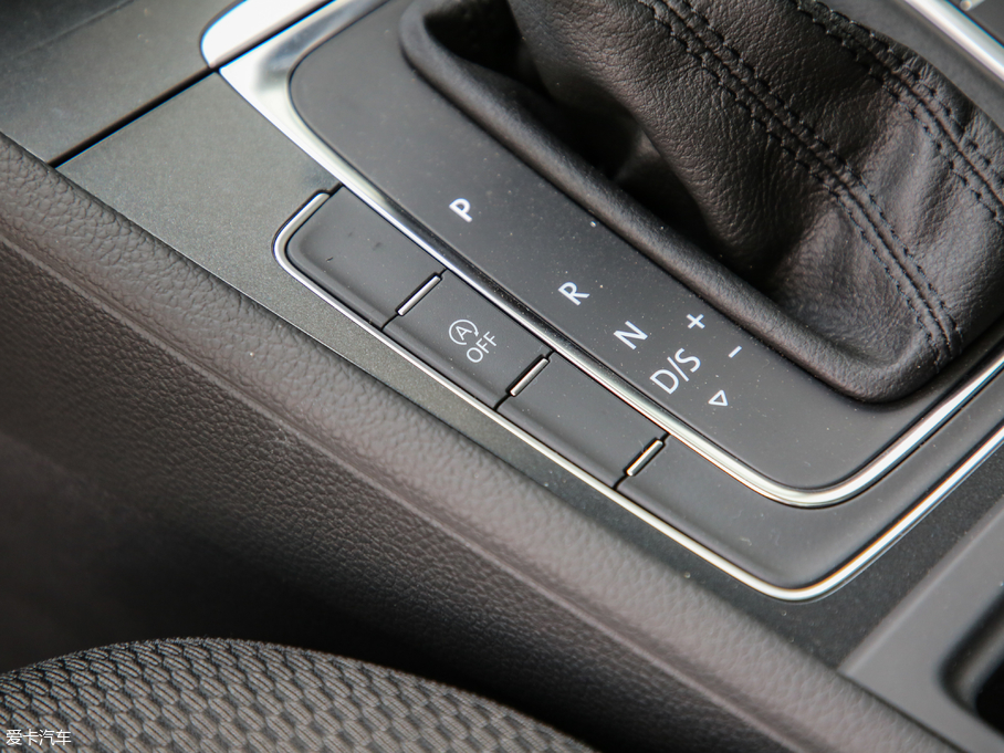 2019Golf܇ 1.8TSI а 