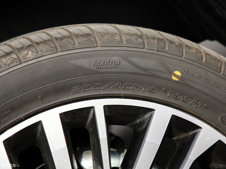 2019���~���� 2.0TSI ���(q��)������ 7�� 