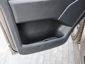 20192.0TSI (q)A 7 ǰTg