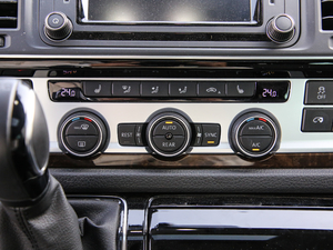 20192.0TSI (q)A 7 {(dio){(dio)(ji)