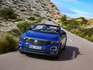 2019��Cabriolet R-Line ���w���^