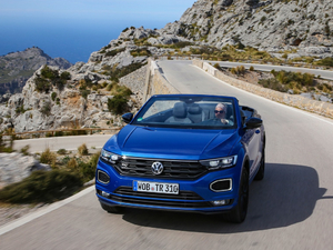 2019��Cabriolet R-Line ���w���^