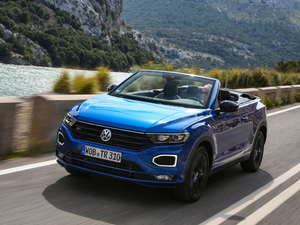 2019��Cabriolet R-Line ���w���^