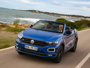 2019��Cabriolet R-Line ���w���^