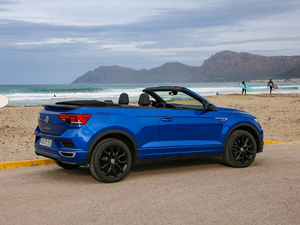 2019��Cabriolet R-Line ���w���^