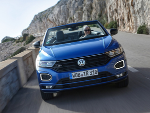 2019��Cabriolet R-Line ���w���^