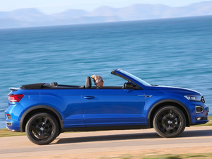 2019��Cabriolet R-Line ���w���^