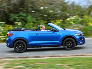 2019��Cabriolet R-Line ���w���^