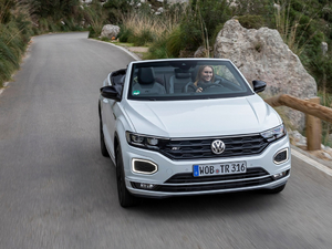 2019��Cabriolet R-Line ���w���^