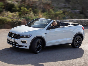 2019��Cabriolet R-Line ���w���^