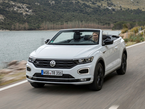 2019��Cabriolet R-Line ���w���^